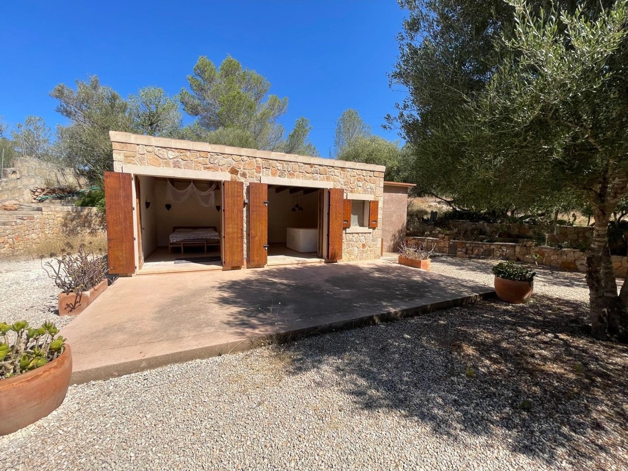 Finca in mallorquinischem Style mit Weitblick und Projekt