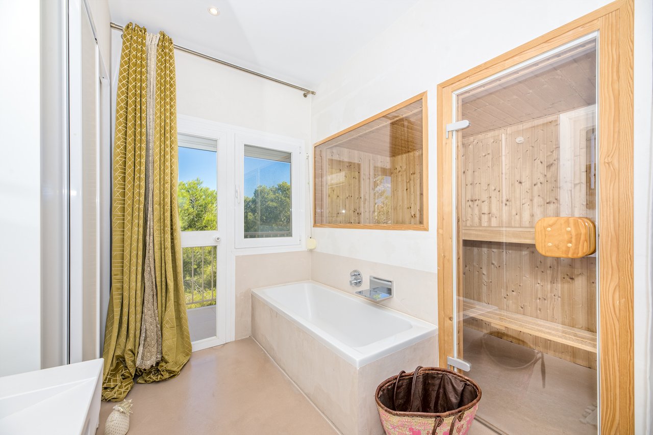 Penthouse with a view over the bay of Santa Ponsa