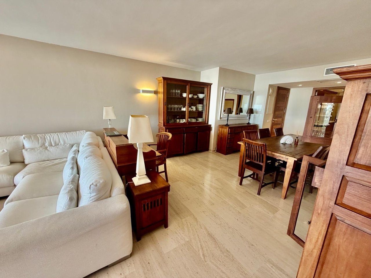 Apartment in a luxurious residential complex