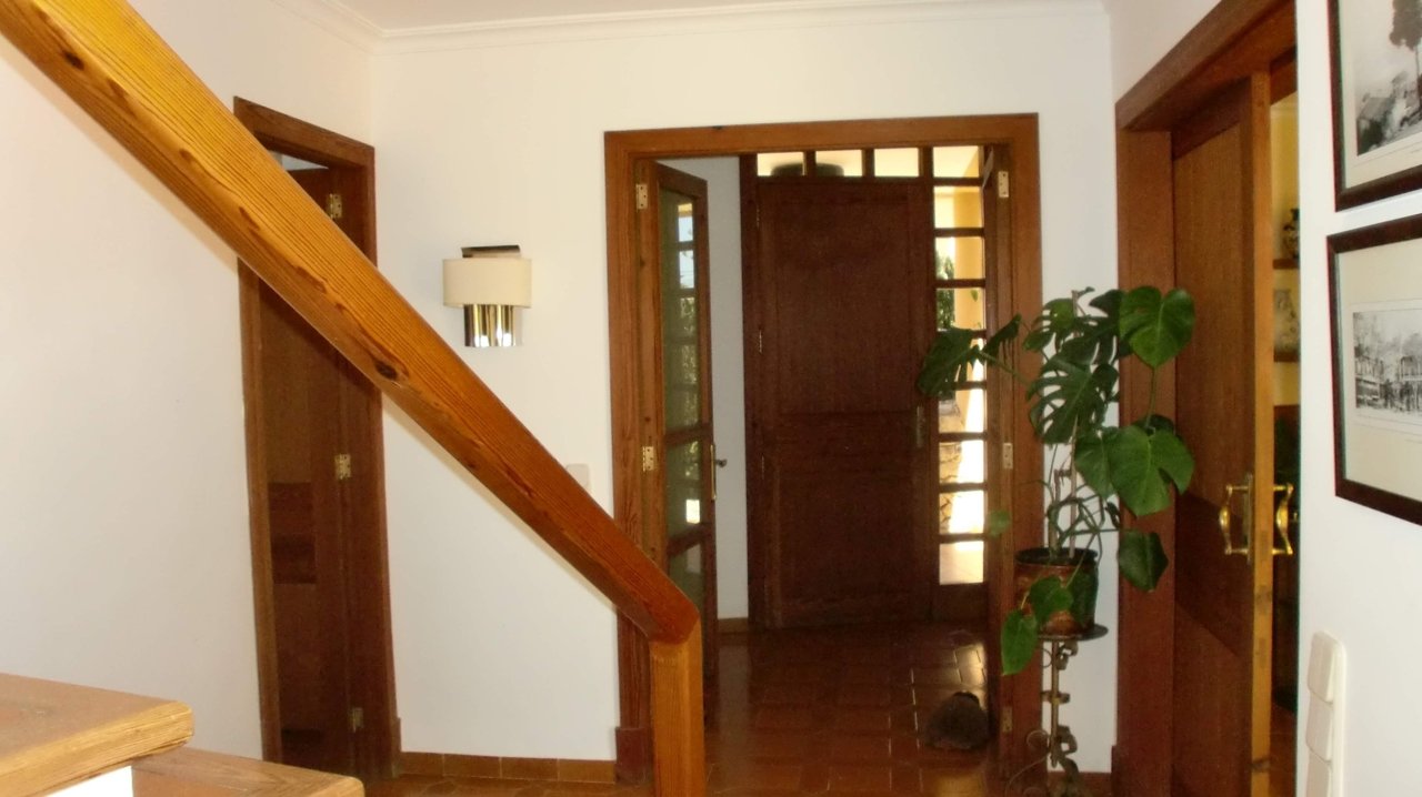 Schönes helles Haus mit Pool, Terrassen und Garage in Son Roqueta