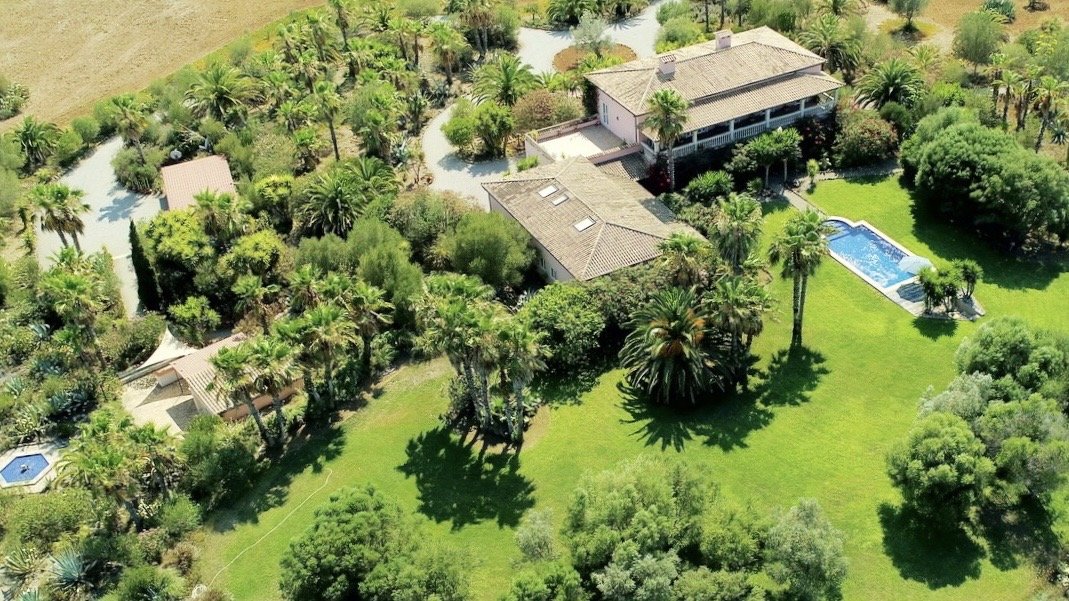 TRAUMVILLA in Santa Margalida – ländlich Anwesen mit 360 Grad Panorama Meer – und Bergblick