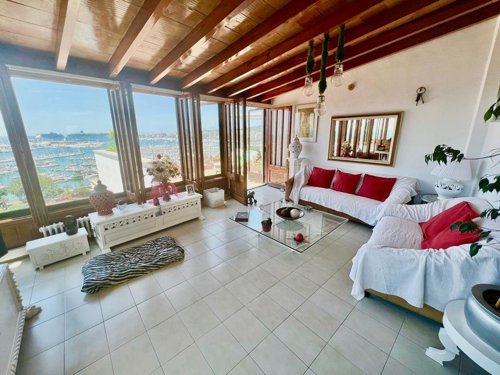 Beeindruckendes Penthouse in Santa Catalina/Palma mit 360º Blick auf Bucht von Palma