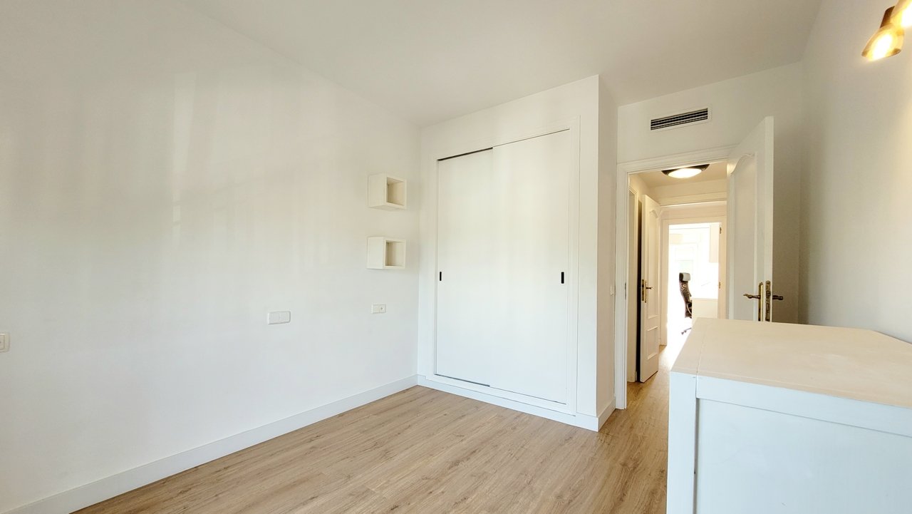 Exklusive Etagenwohnung in repräsentativer Gemeinschaftsanlage an der Playa de Palma