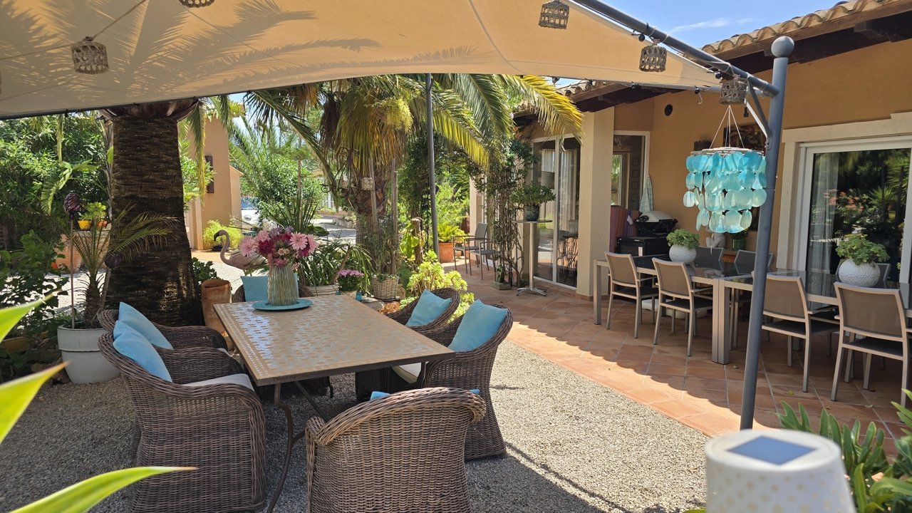 Terrasse Haupthaus 1 Terrasse Haupthaus 1