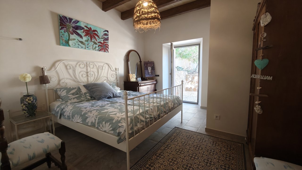 moderne Finca mit einzigartigem Meer-Weitblick