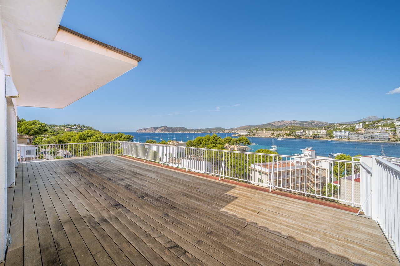 Ático con vista a la bahía de Santa Ponsa