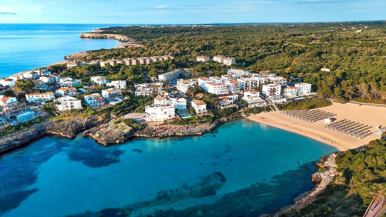 Portocolom: Portocolom: