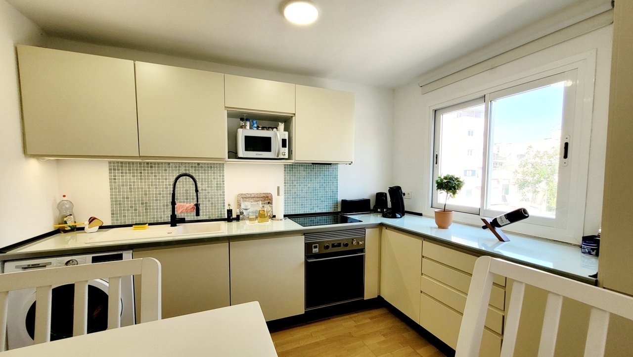 Attraktive Etagenwohnung mit seitlichem Meerblick an der Playa de Palma