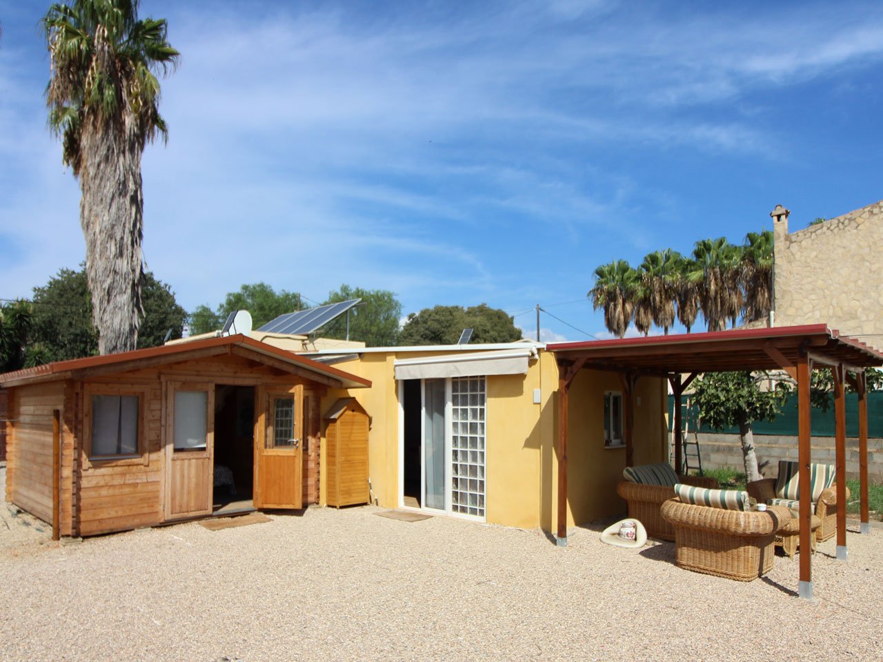 Gemütlicher Bungalow in idyllischer Lage in der Nähe von Palma