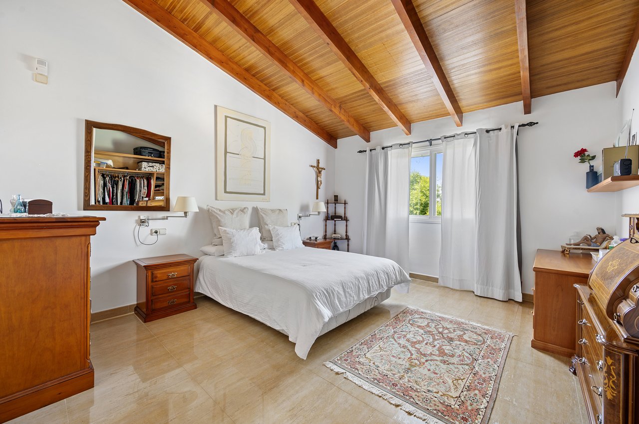 Schlafzimmer 3 OG Schlafzimmer 3 OG