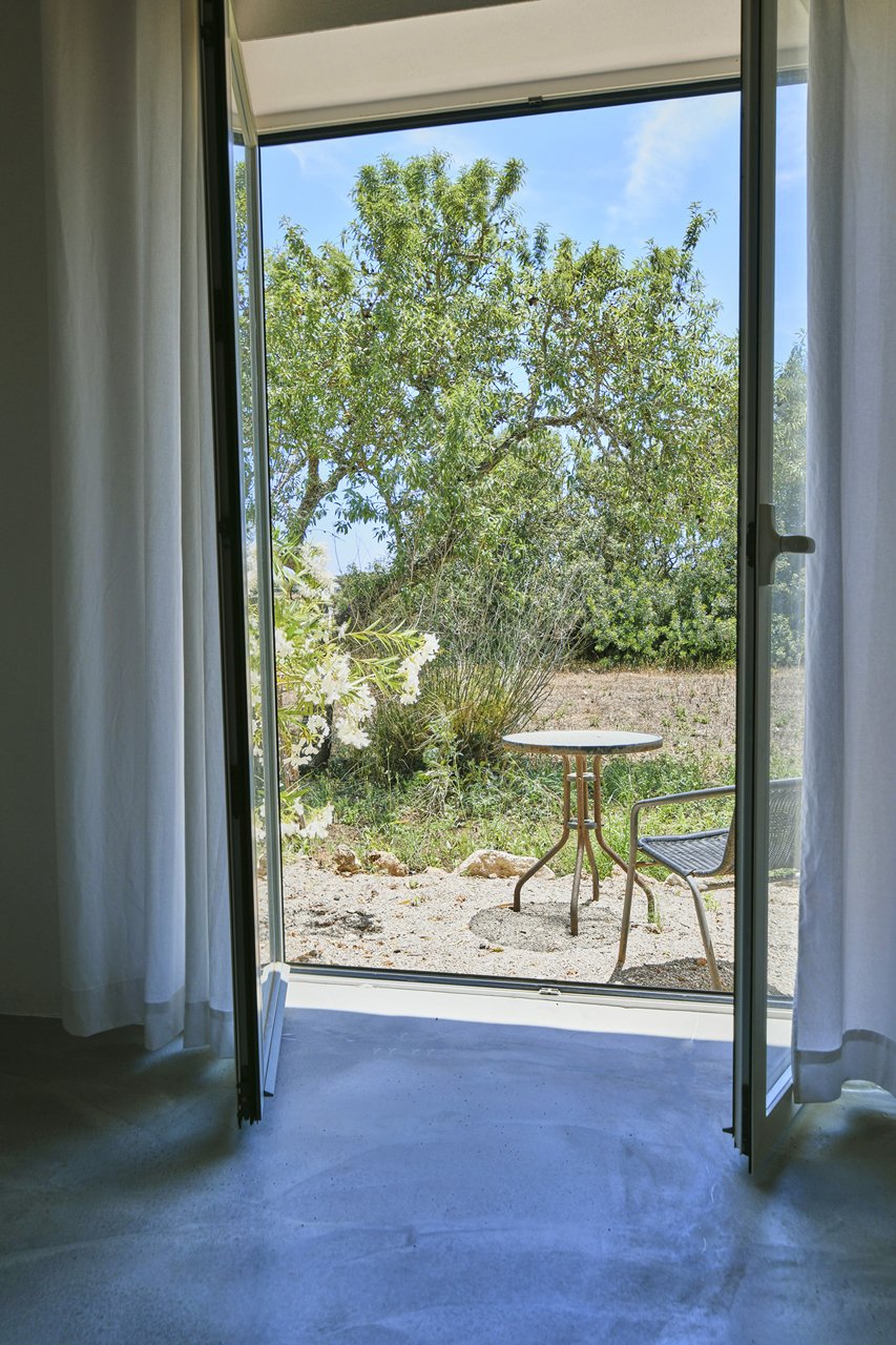 Atemberaubende LUXUS-Finca in minimalistischem Stil und grandioser Außenanlage Nähe Es Trenc