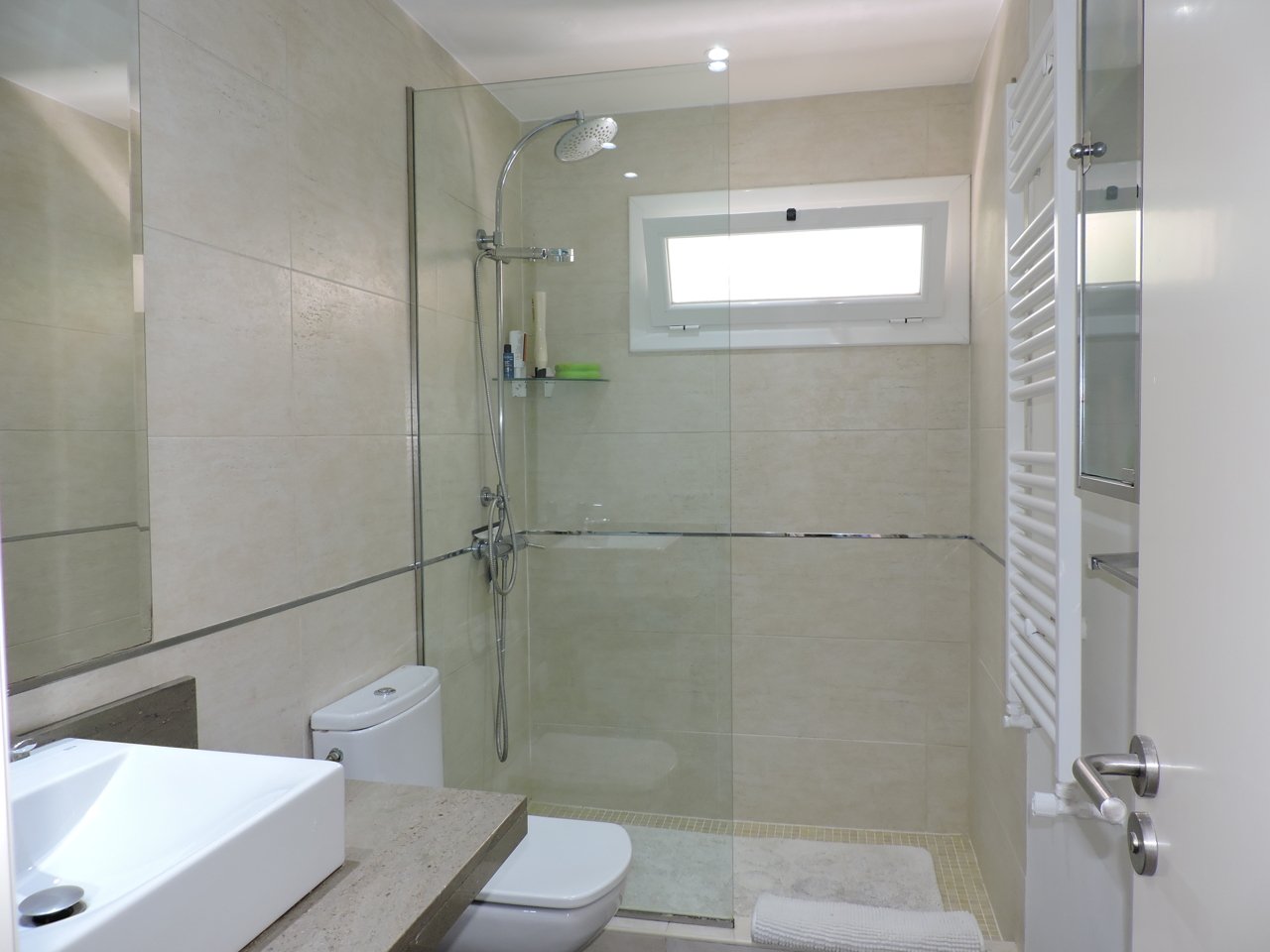 Beeindruckende renovierte Villa mit eigenem Pool in Costa de la Calma