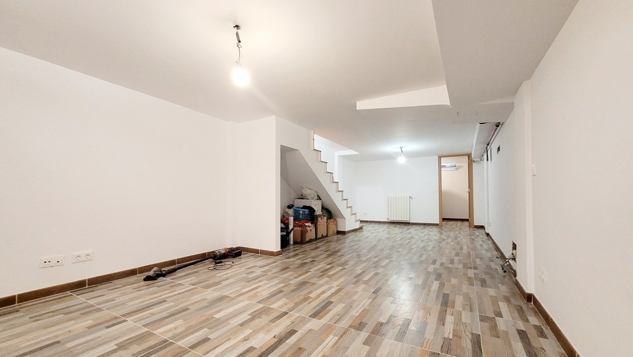 Modernes Reihenhaus mit vier Terrassen und Stellplatz nur 50m vom Meer entfernt - Playa de Palma