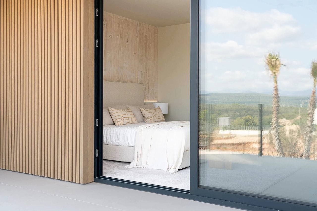 Neubauvilla mit Meerblick in Son Gual