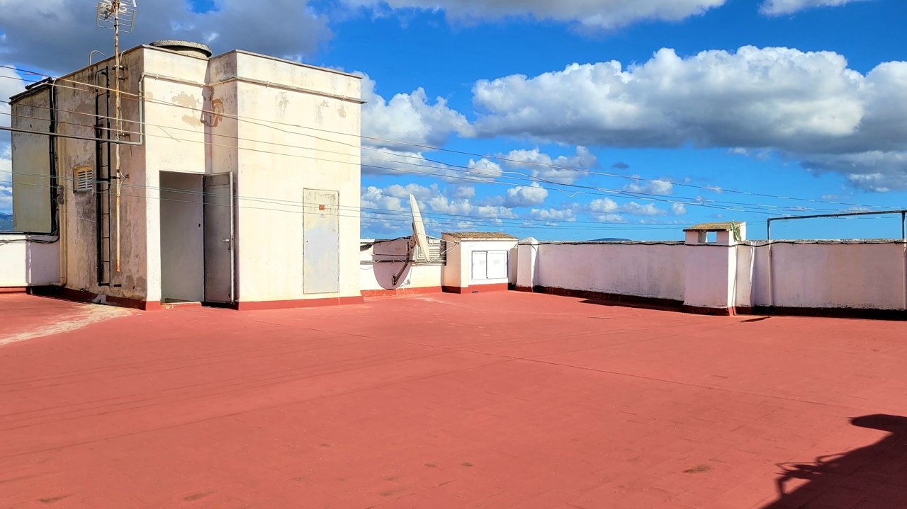 Etagenwohnung in Komplettsanierung mit Meerblick und Gestaltungspotenzial nach Ihren Wünschen