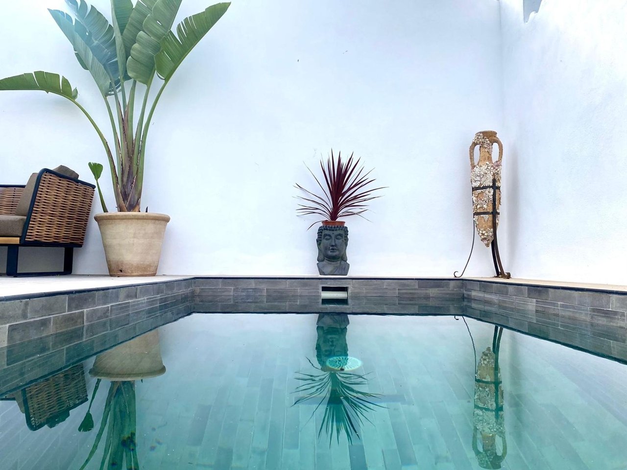 Luxuriöses Stadthaus mit Pool