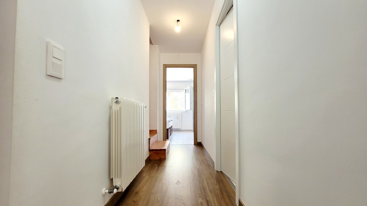 Modernes Reihenhaus mit vier Terrassen und Stellplatz nur 50m vom Meer entfernt - Playa de Palma