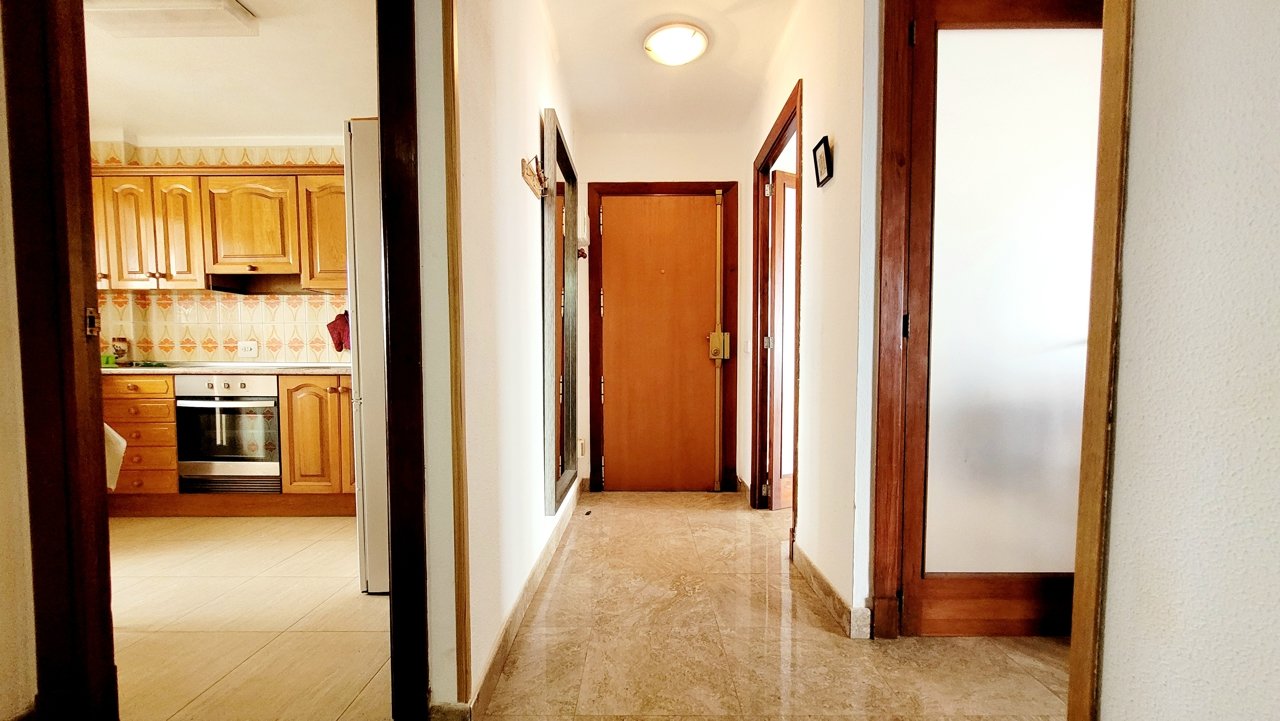 Mallorquinische Etagenwohnung mit Traum-Meerblick an der Playa de Palma