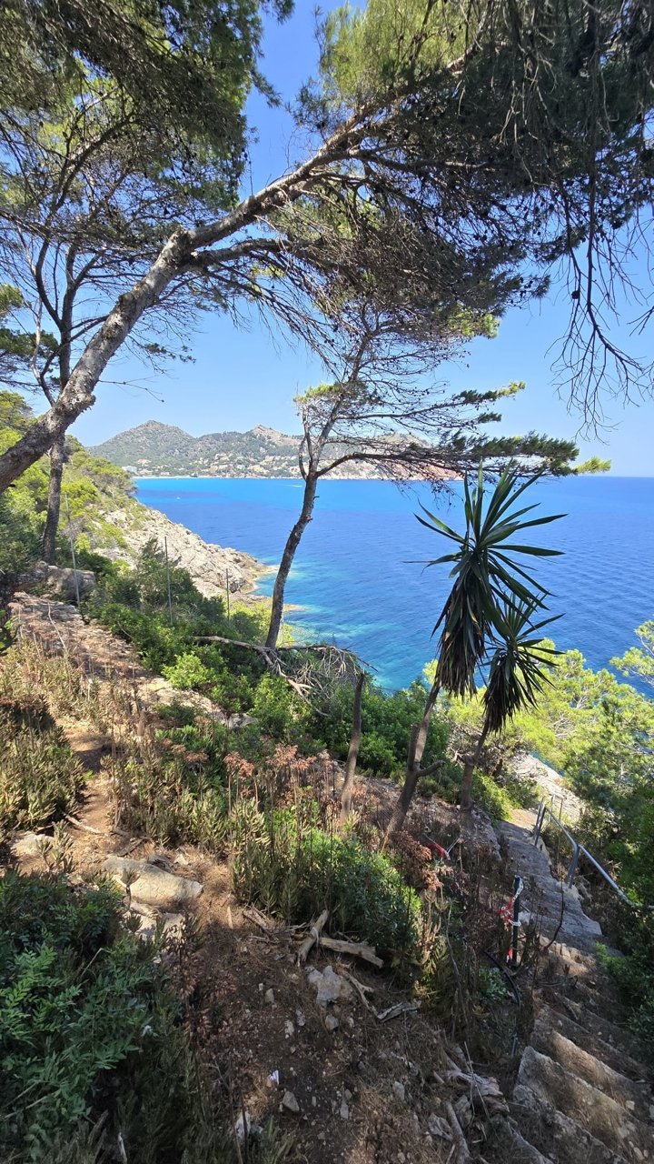 Luxuriöse Villa mit einzigartigem Blick und eigenem Meerzugang