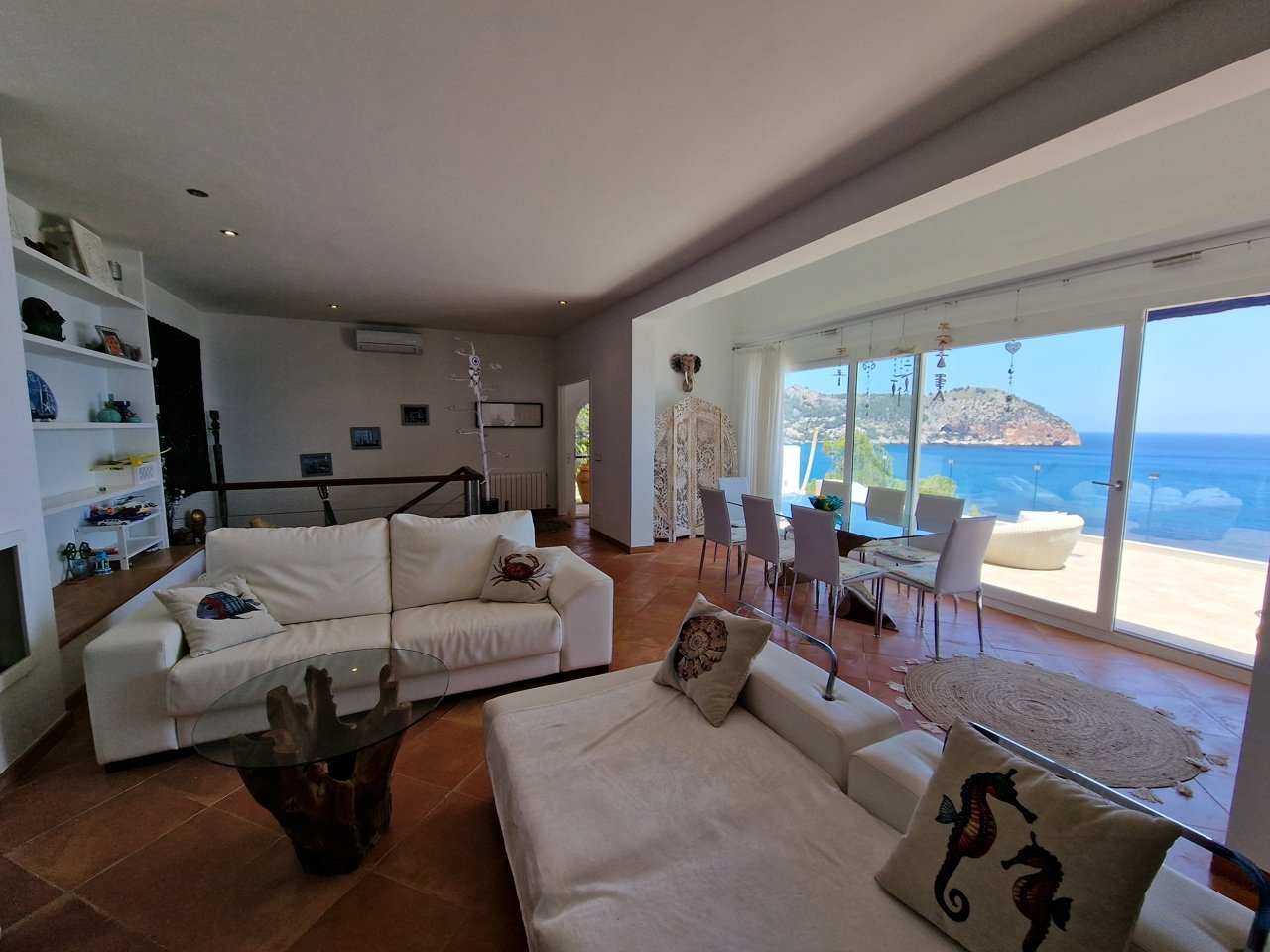 Luxuriöse Villa mit einzigartigem Blick und eigenem Meerzugang