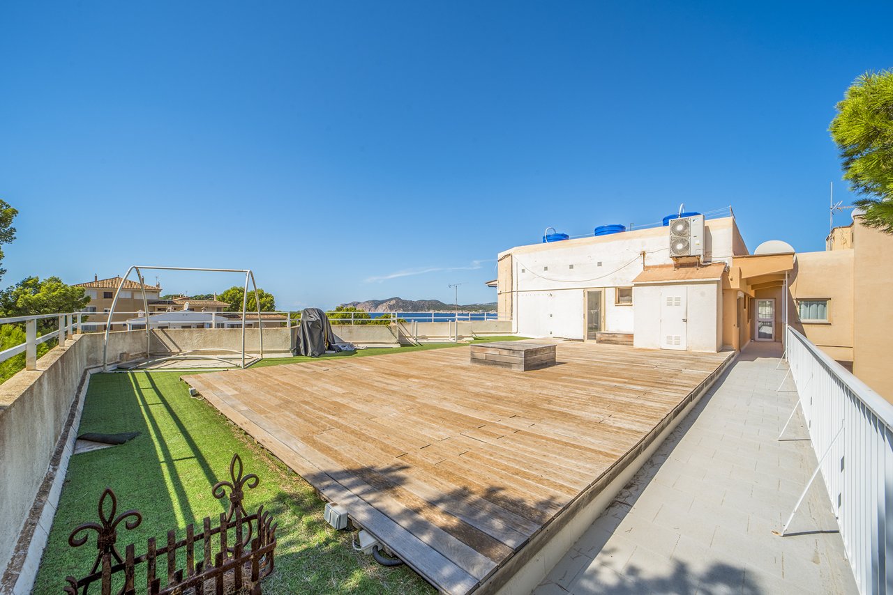 Penthouse z widokiem na zatokę Santa Ponça