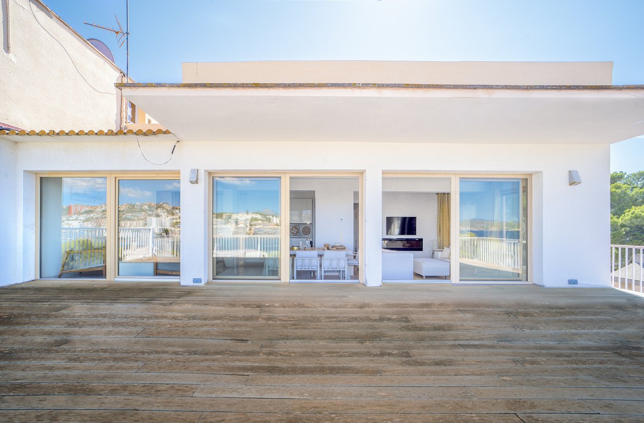 Penthouse z widokiem na zatokę Santa Ponça