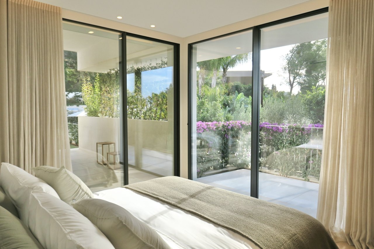 Luxus-Neubau Villa in Portals Nous