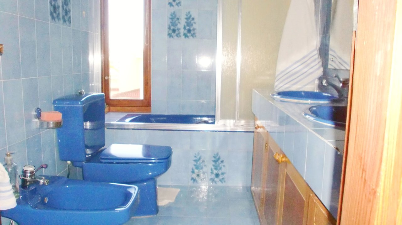 Schönes helles Haus mit Pool, Terrassen und Garage in Son Roqueta
