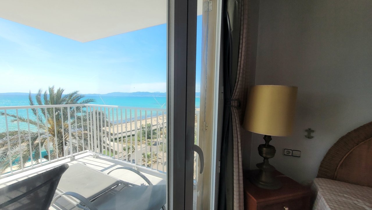 Schlafzimmer 1 mit Meerblick Schlafzimmer 1 mit Meerblick