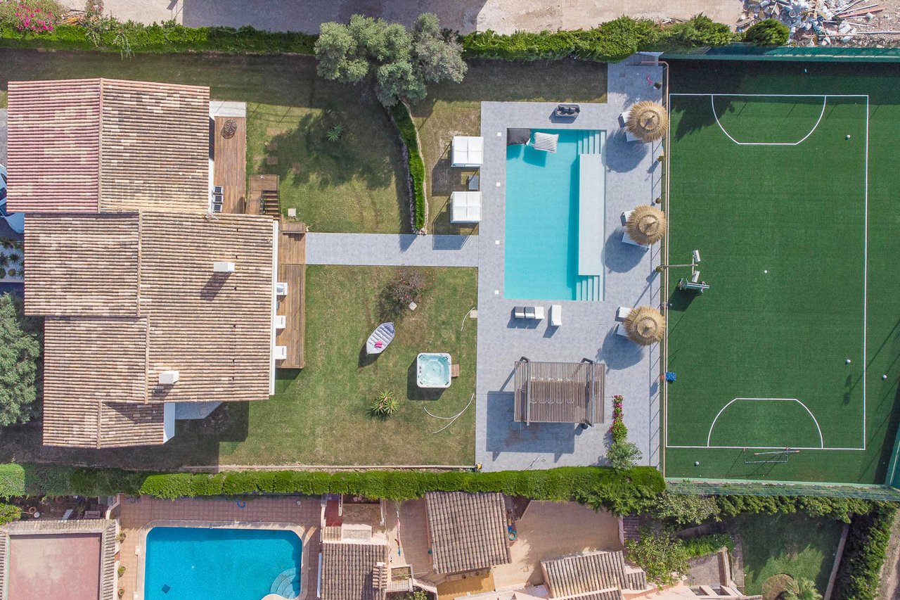 Traumhafte Villa mit Meerblick und Ferienvermietlizenz in Cala Blava