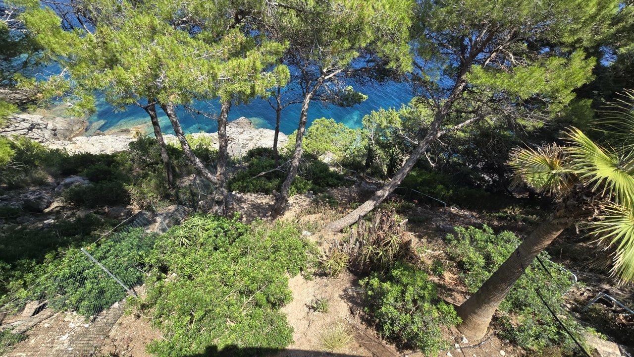 Luxuriöse Villa mit einzigartigem Blick und eigenem Meerzugang