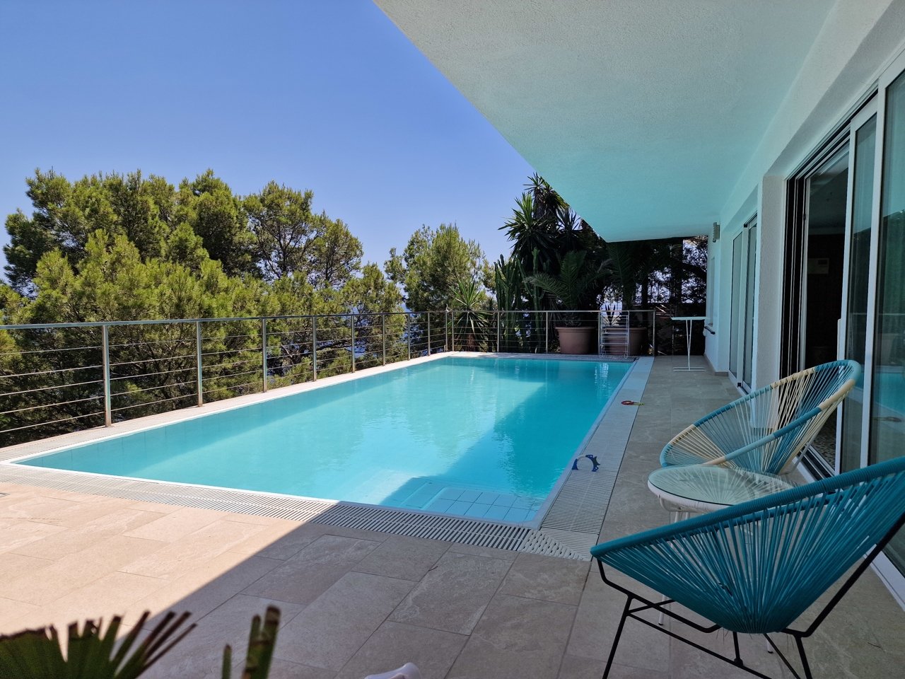 Luxuriöse Villa mit einzigartigem Blick und eigenem Meerzugang